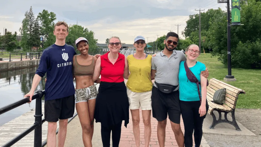 The running club by the canal
